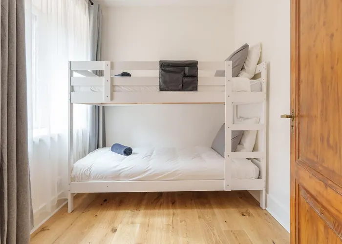 De L'oriel - Avec Grand Jardin